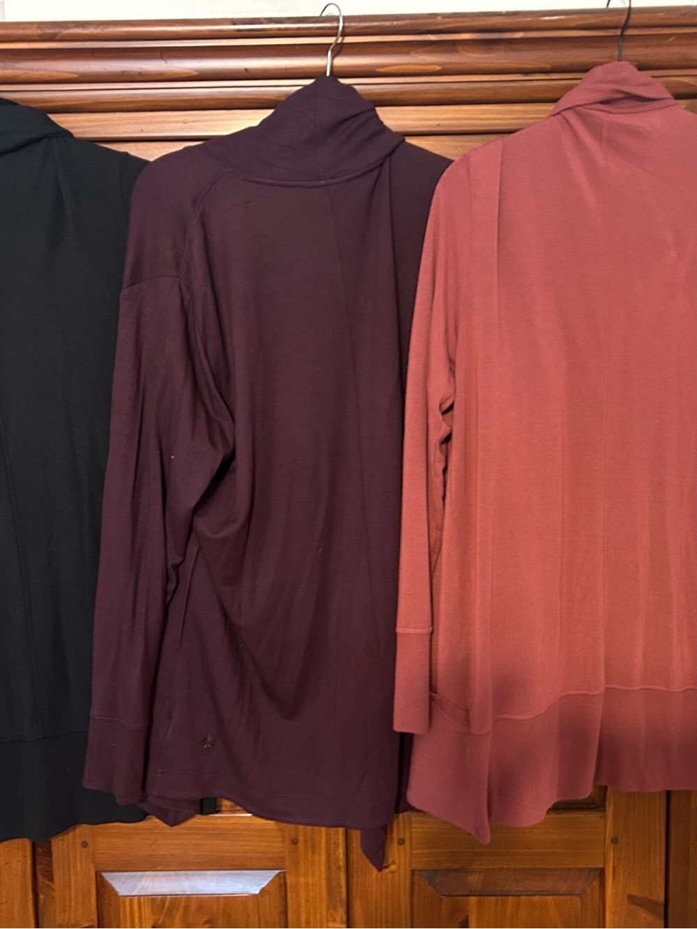 Athleta Wraps - Picture 2 of 7